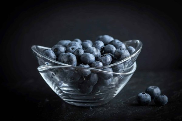 Wie verringert man Entzündungen durch die Auswahl von Anti-Aging-Lebensmitteln?