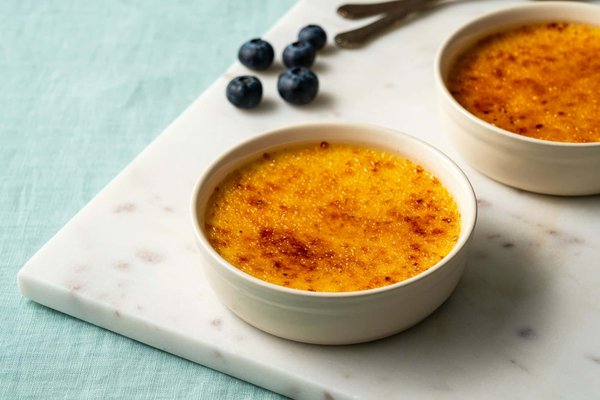 Was sind die Geheimnisse für eine cremige spanische Crema Catalana?